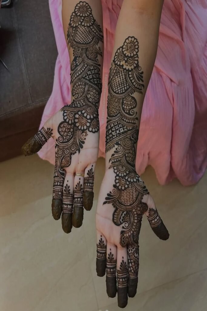 bridal mehndi design latest