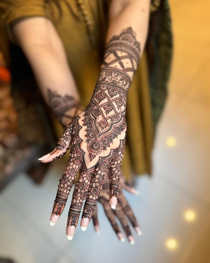 classic easy mehndi designs on hands