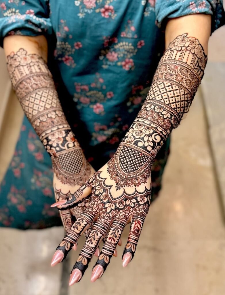 latest henna flower designs for hands design mehndi