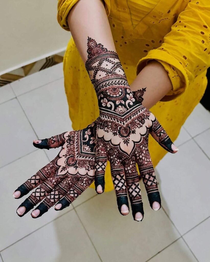minimal floral easy mehndi designs