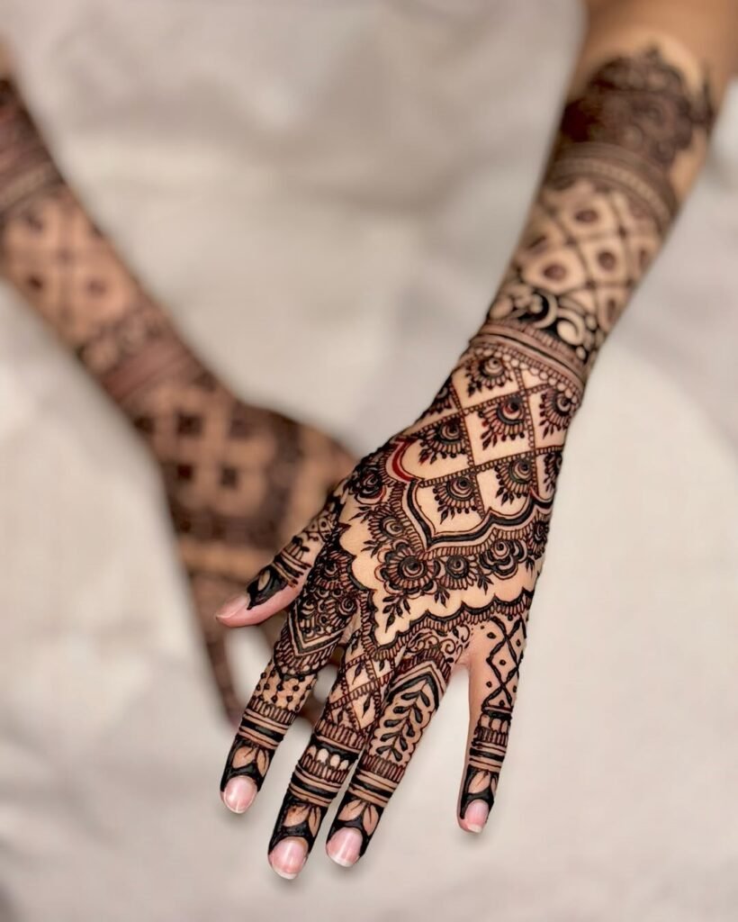 latest mehndi design easy and beautiful