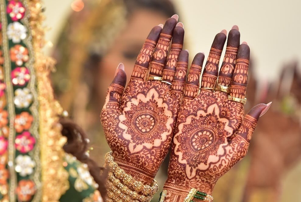 minimal indian simple mehndi designs