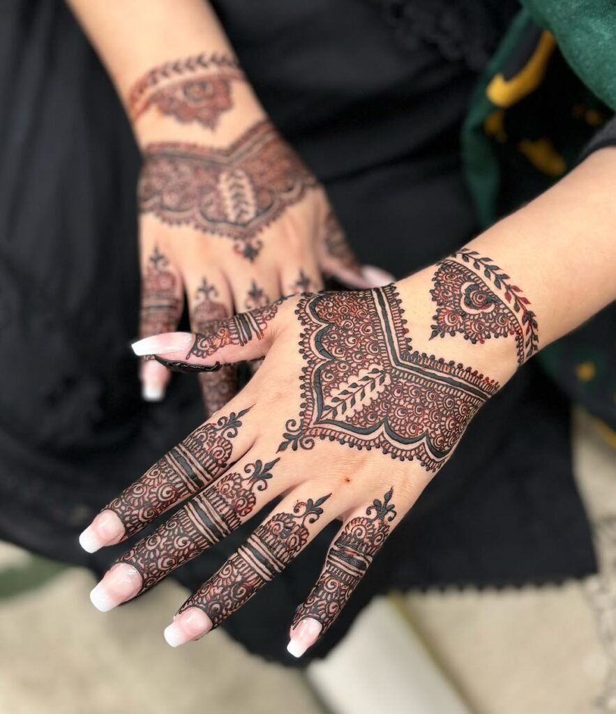 modern easy arabic mehndi design