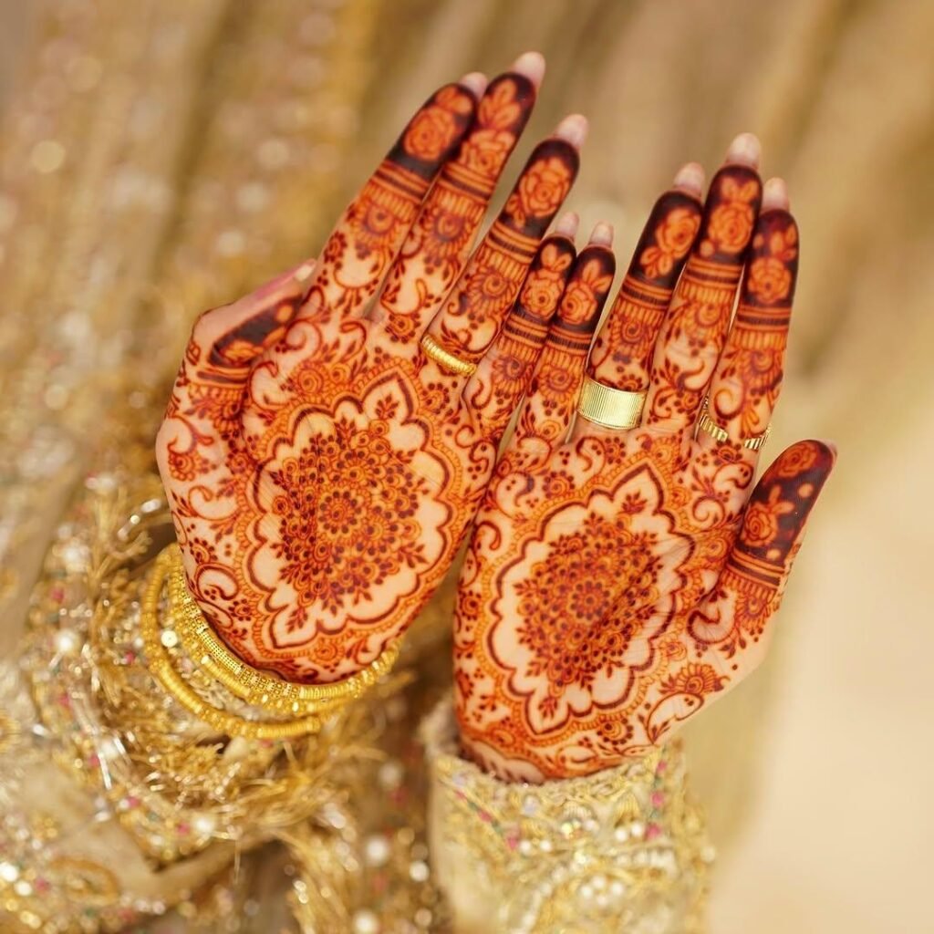 modern floral mehndi design simple