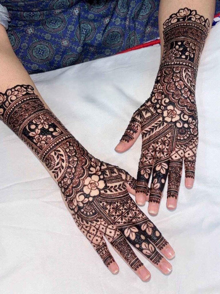 modern pakistani mehndi design