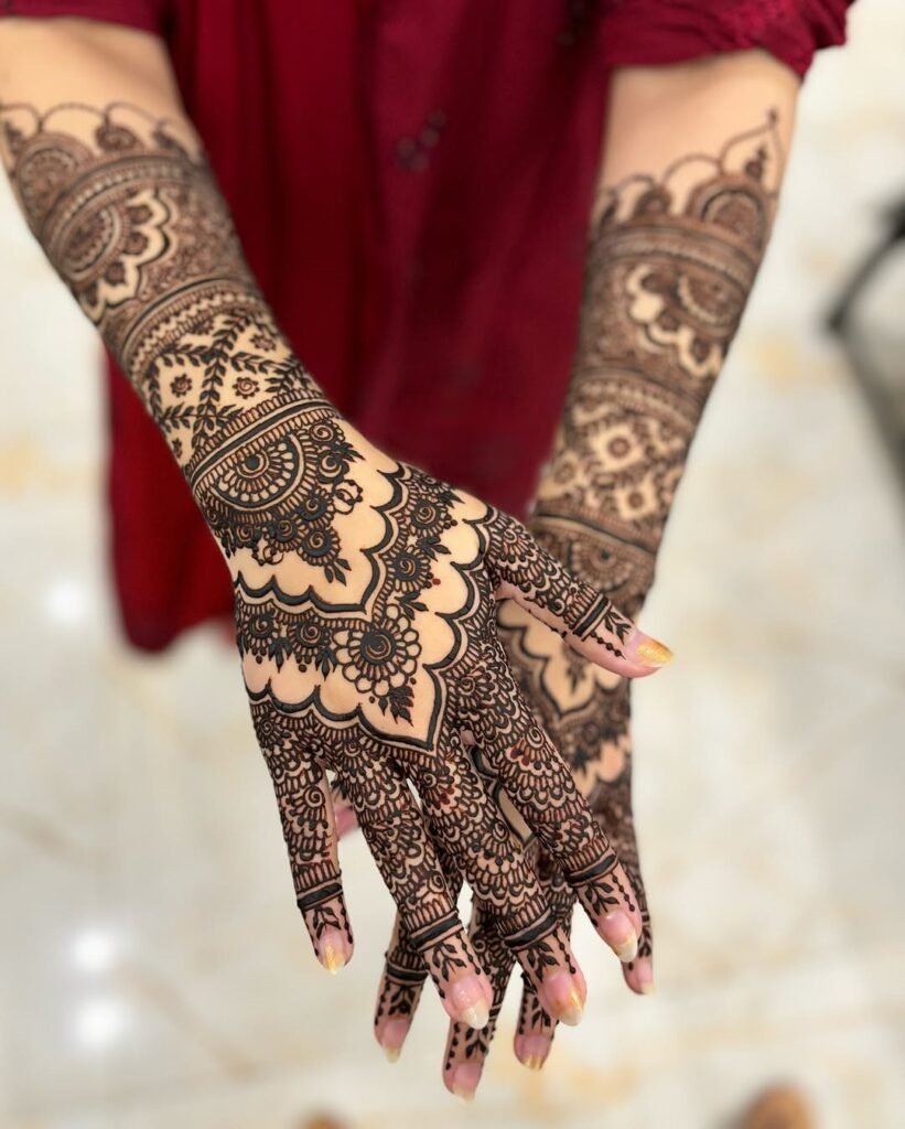 stylish hand henna tattoo designs