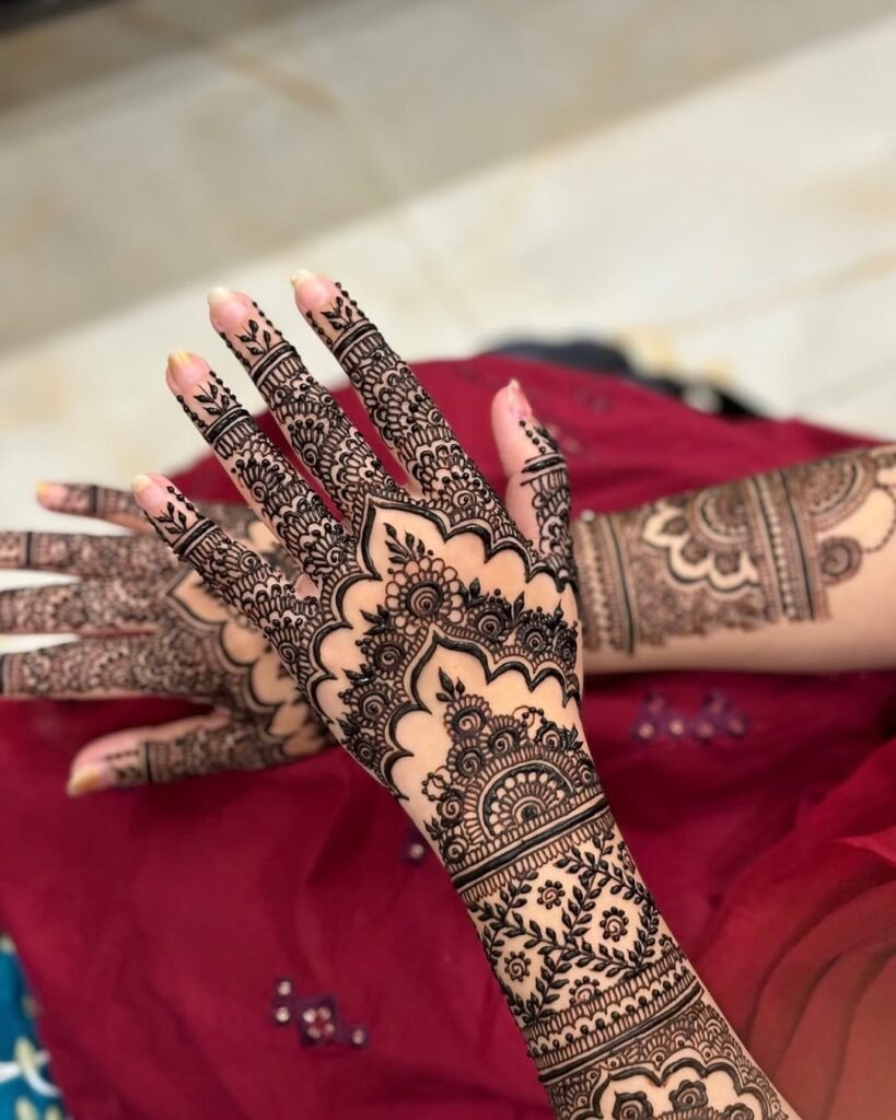 stylish mehndi design of arabic design mehndi