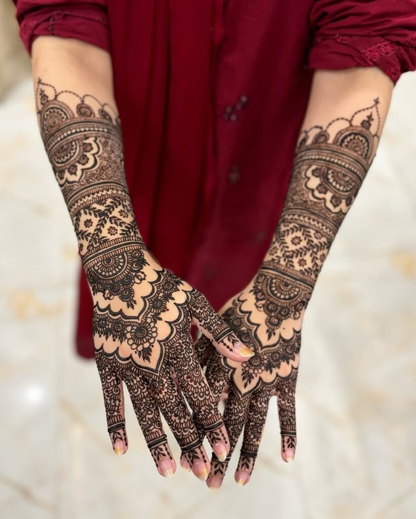 stylish mehndi designs on hands