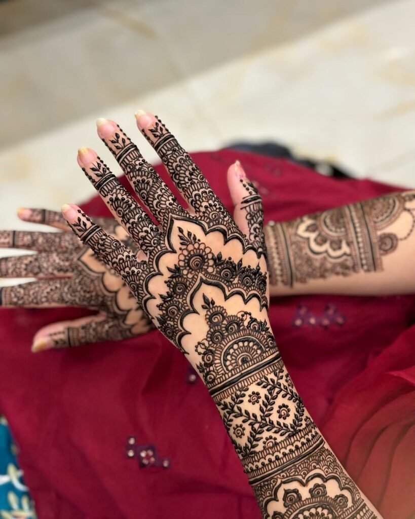 stylish simple henna designs for hands