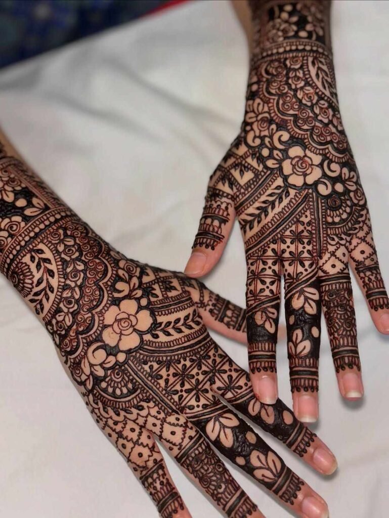 traditional basic mahedi dijain