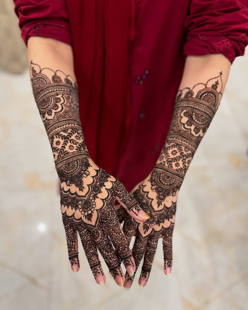 trending easy simple mehndi design