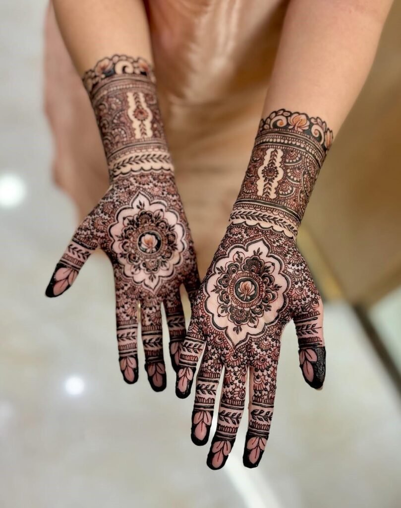 trending easy simple mehndi designs